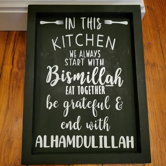 NEW 9 x 12 Handmade Wood Sign "In This Kitchen" Decor - Picture 2 of 3